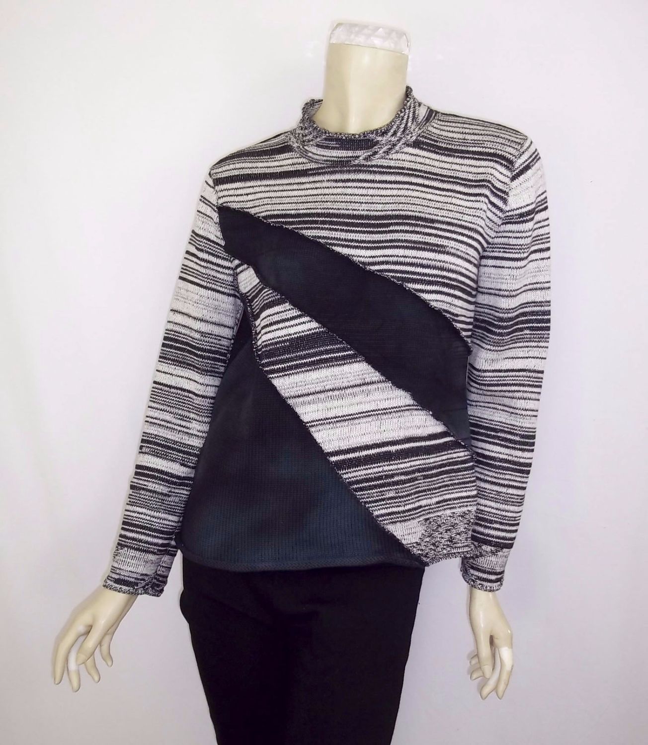 Star Sweater 001