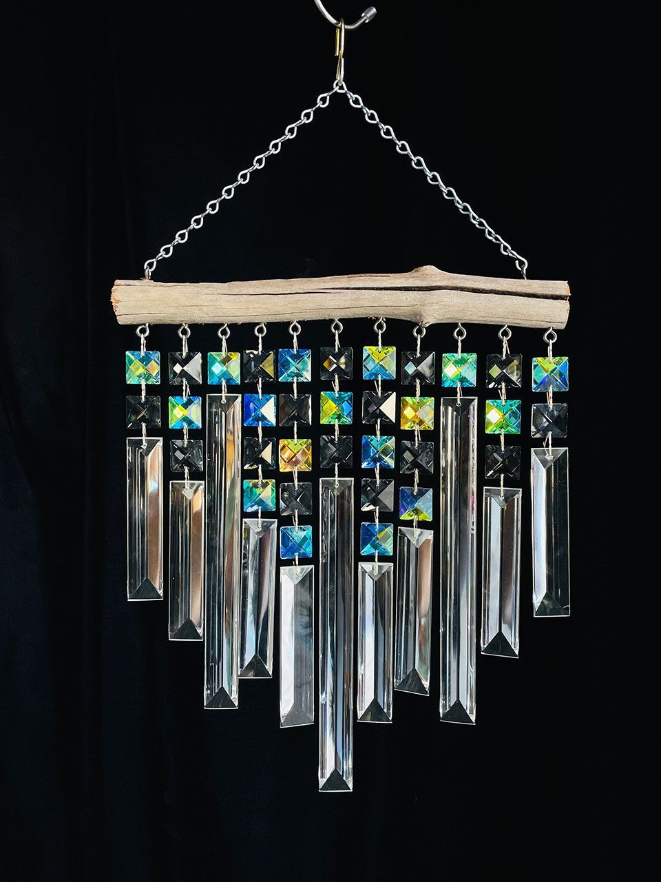 Natural Driftwood & Crystal Suncatcher Wind Chime 11 Strand (Square Drape) Natural Driftwood & Crystal Suncatcher Wind Chime 11 Strand (Square Drape)