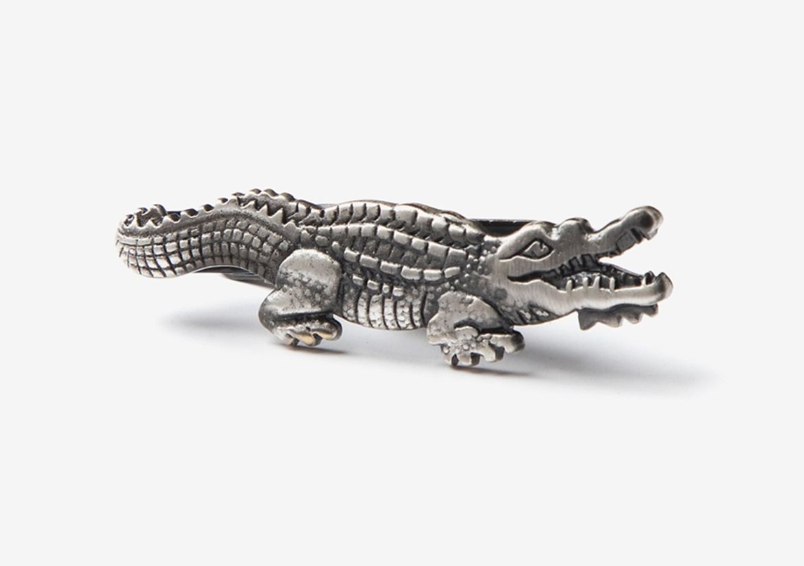 Lookin' Snappy Antiqued Silver Tie Bar