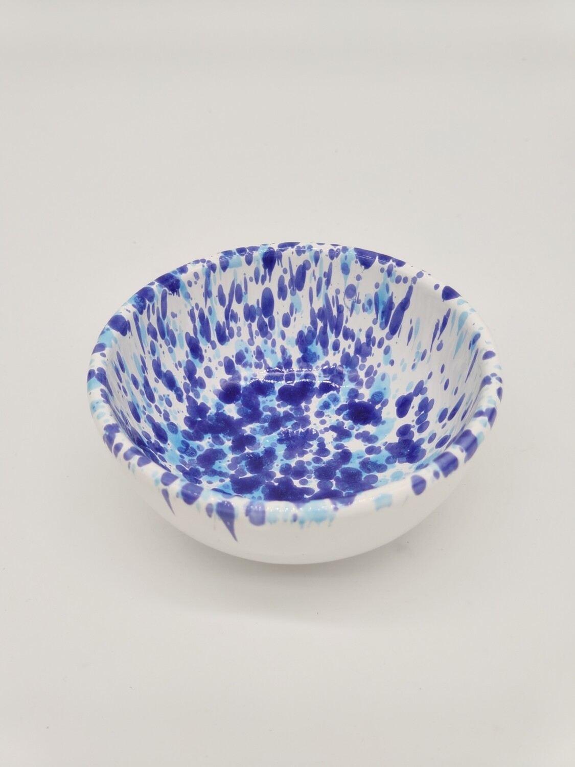 Bolo in ceramica schizzato