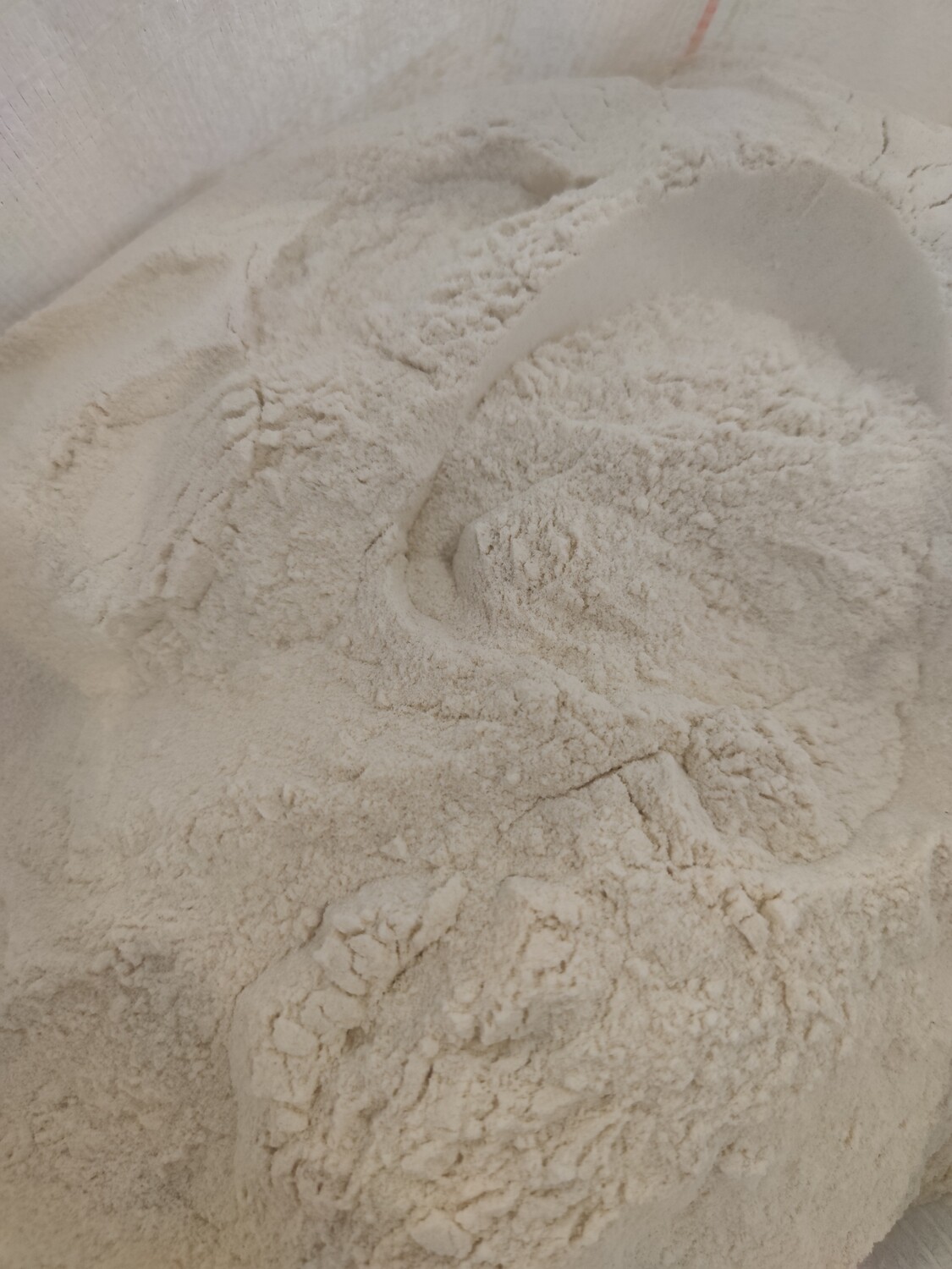 Semola di Grano duro Semi integrale(prezzo 1 kg)