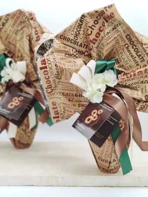Uovo di cioccolato fondente extra con taralli sbriciolati (40%)