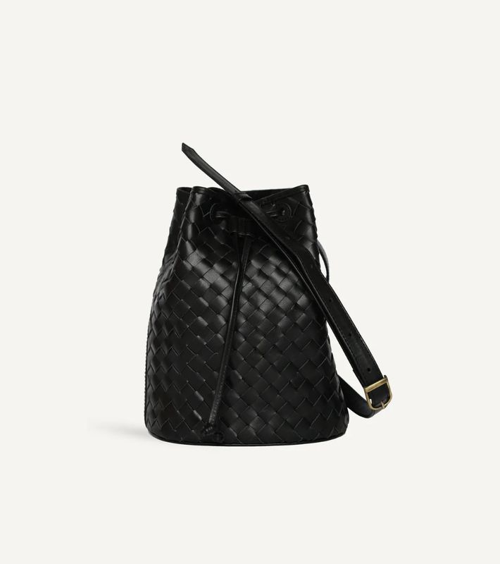 Adèle Bucket