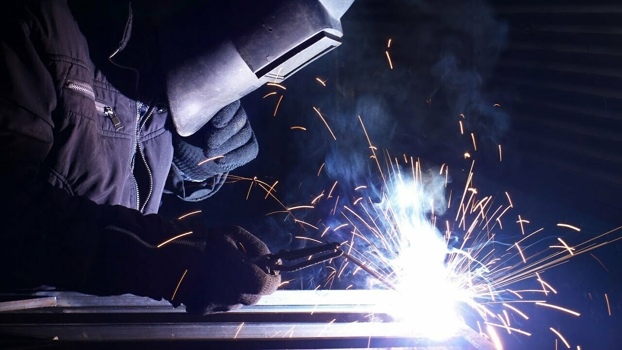 INTRODUCTION TO WELDING June 7, 2021- August 16, 2021 Mondays 8am - 1 pm