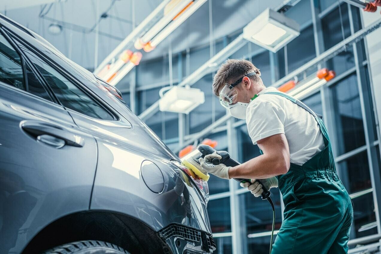 Auto Body (OPEN ENROLLMENT) Tuesdays 5-9 pm. Start Date Aug 23, 2022 (2-year program, 40 weeks per year, at Eudora High School)