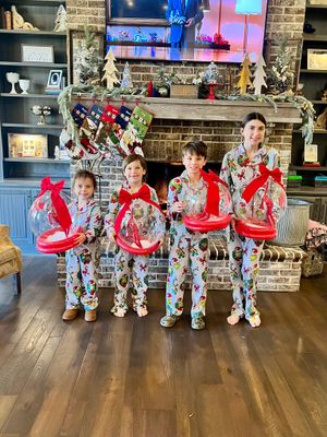 Elf Snow Globes Elf Snow Globes