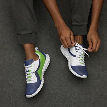 Men Athletic Shoes Vapor Vault