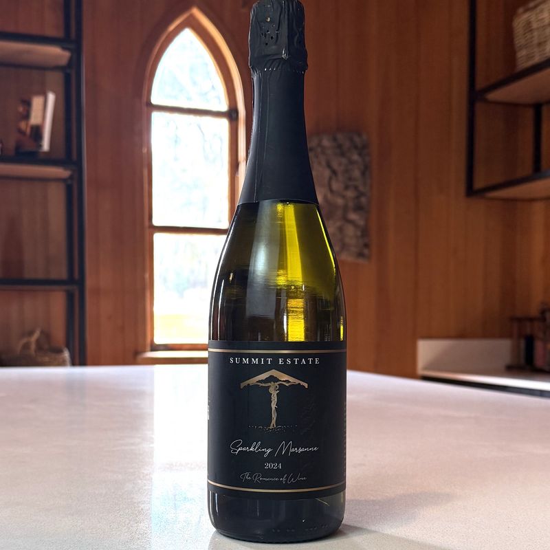 Summit Estate Sparkling Marsanne 2024