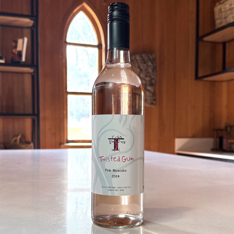 Twisted Gum Pink Moscato 2024