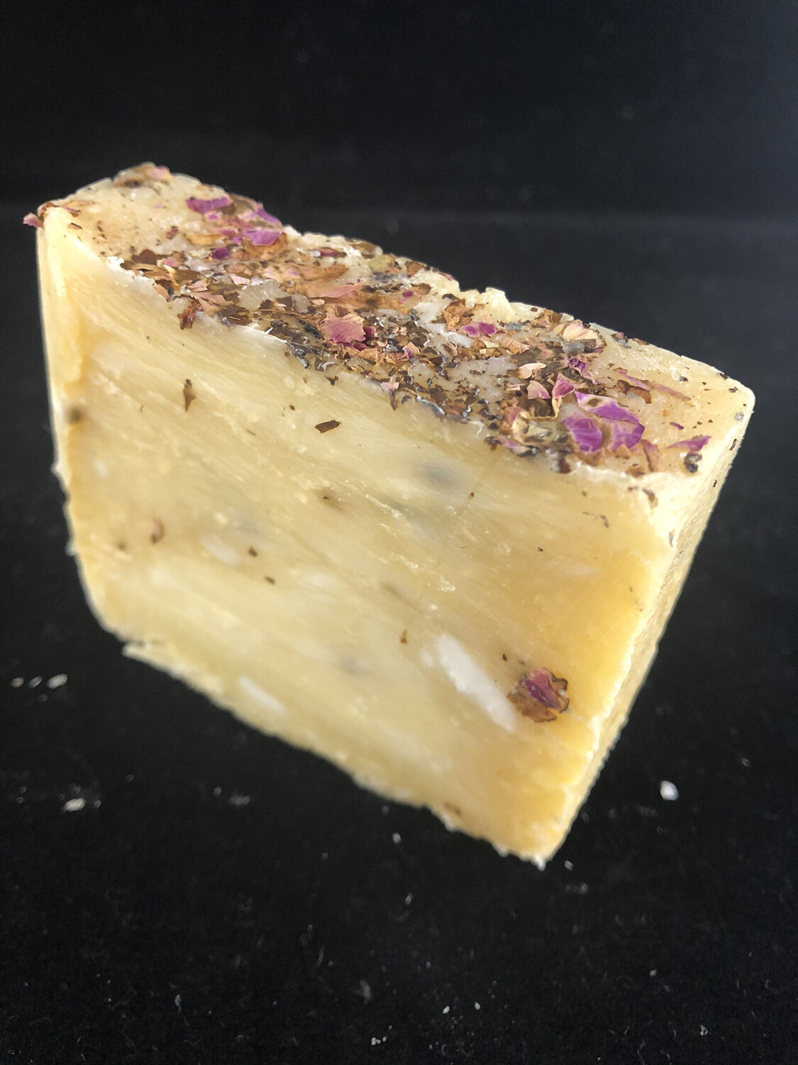 Natural Handmade Artisan Soap - Rosebud and Apple Blossom Natural Handmade Artisan Soap - Rosebud and Apple Blossom