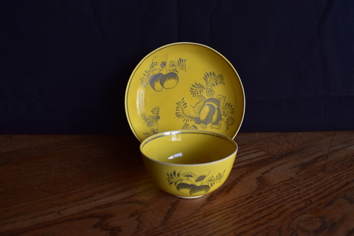 Leeds Tea Bowl & Saucer c1800