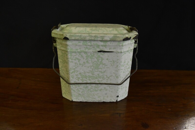 French Enamel Sandwich Tin
