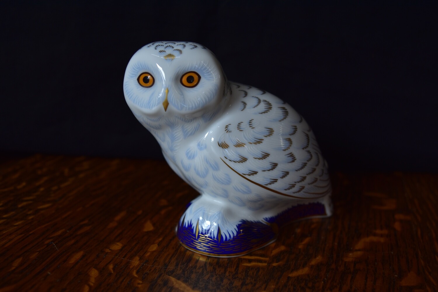 Royal Crown Derby Snowy Owl with Gold Stopper