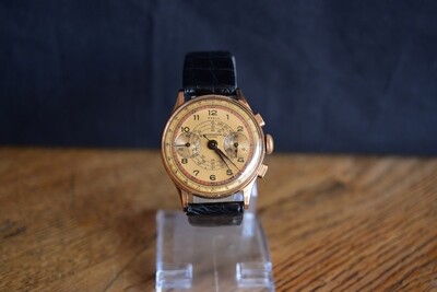 18ct Gold Chronograph Swiss Automatic Wristwatch