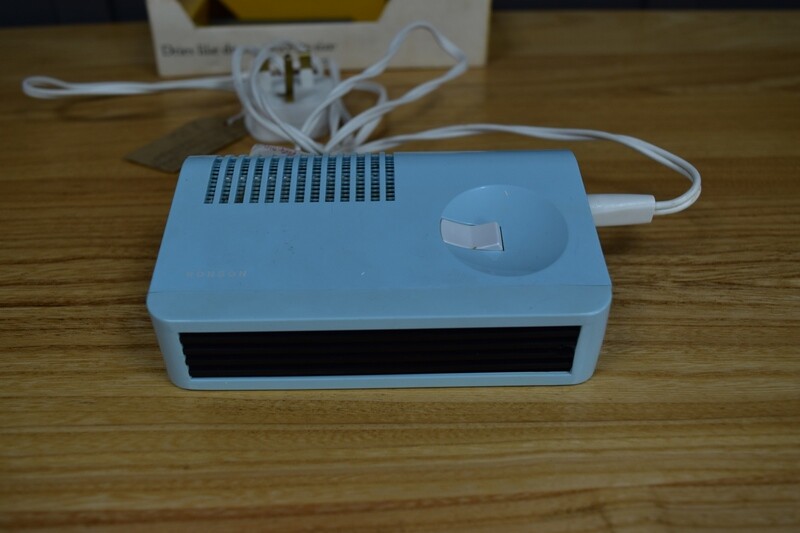 1960s Boxed Ronson Rio Hair Dryer