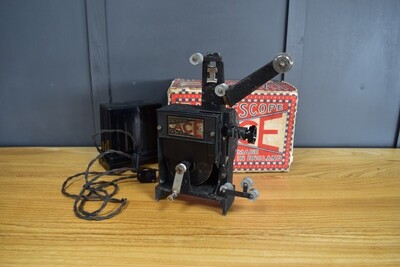 Pathescope Ace Vintage Home Cinema Projector with Box