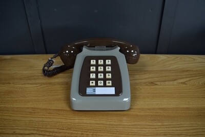 1980s Grey & Brown 8782 Telephone
