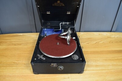 Black Cased Decca 75 Gramophone