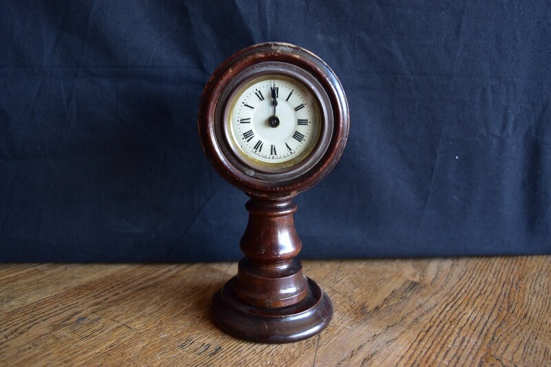 Oak Cased Desk Clock