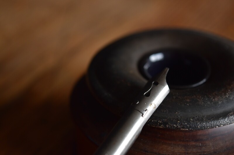 Victorian Dip Inkwell & Pen