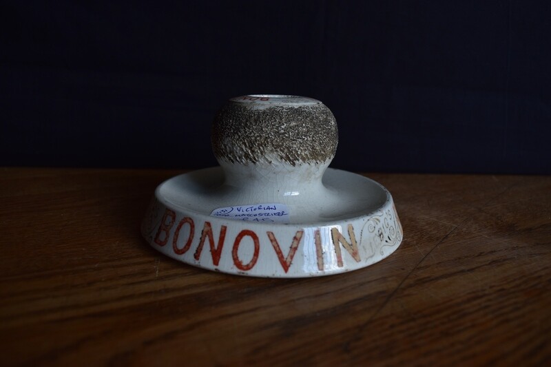 Victorian Bonovin Bar Match Striker