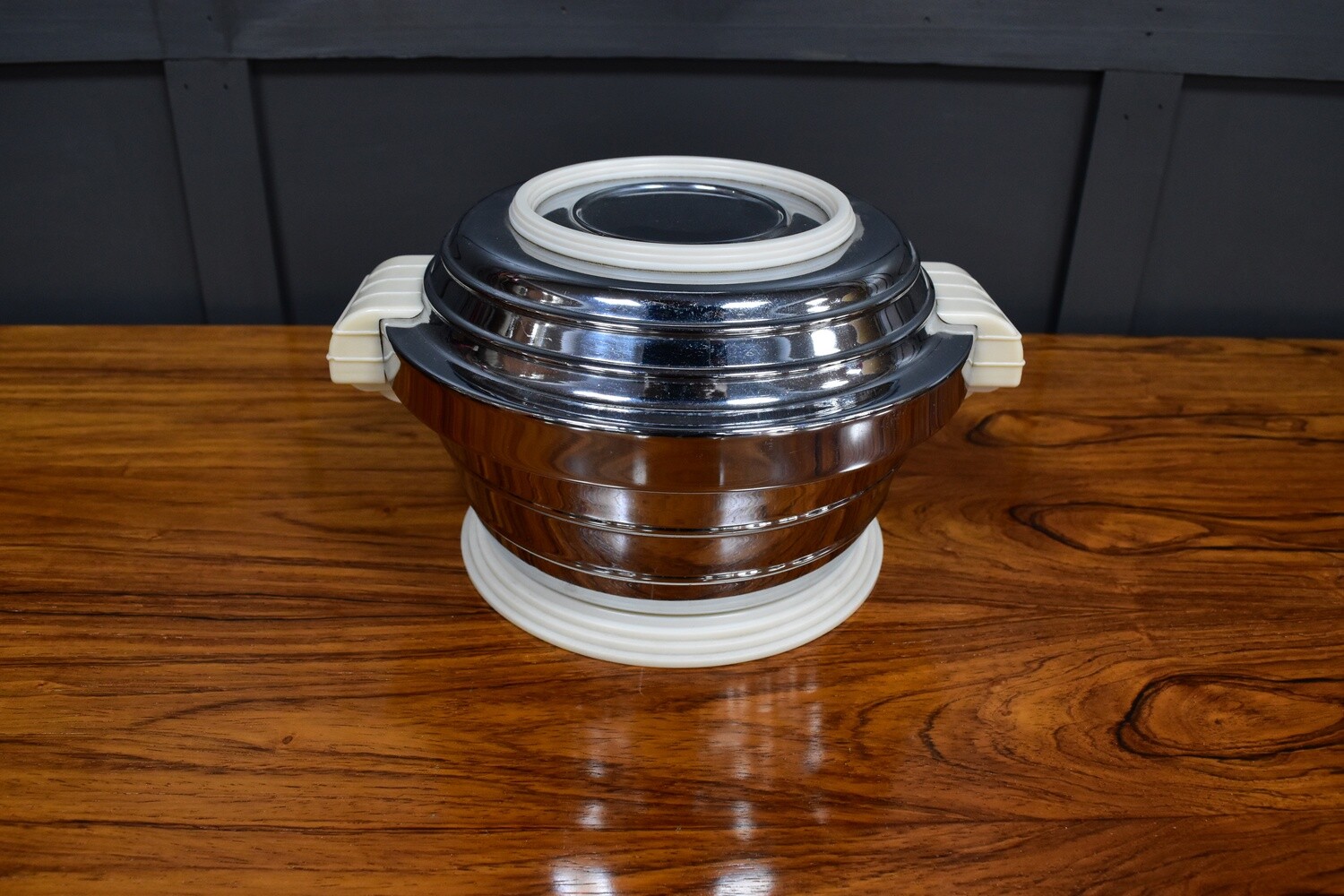 Art Deco Chrome & Bakelite "HeatMaster" Dish