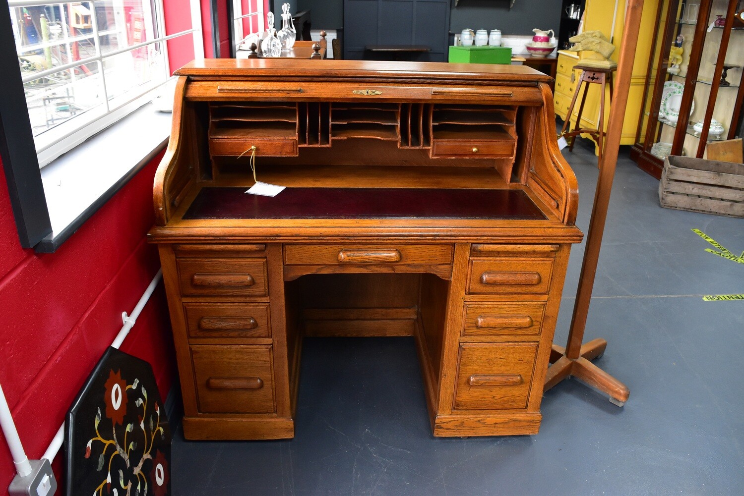 Golden oak computer desk outlet
