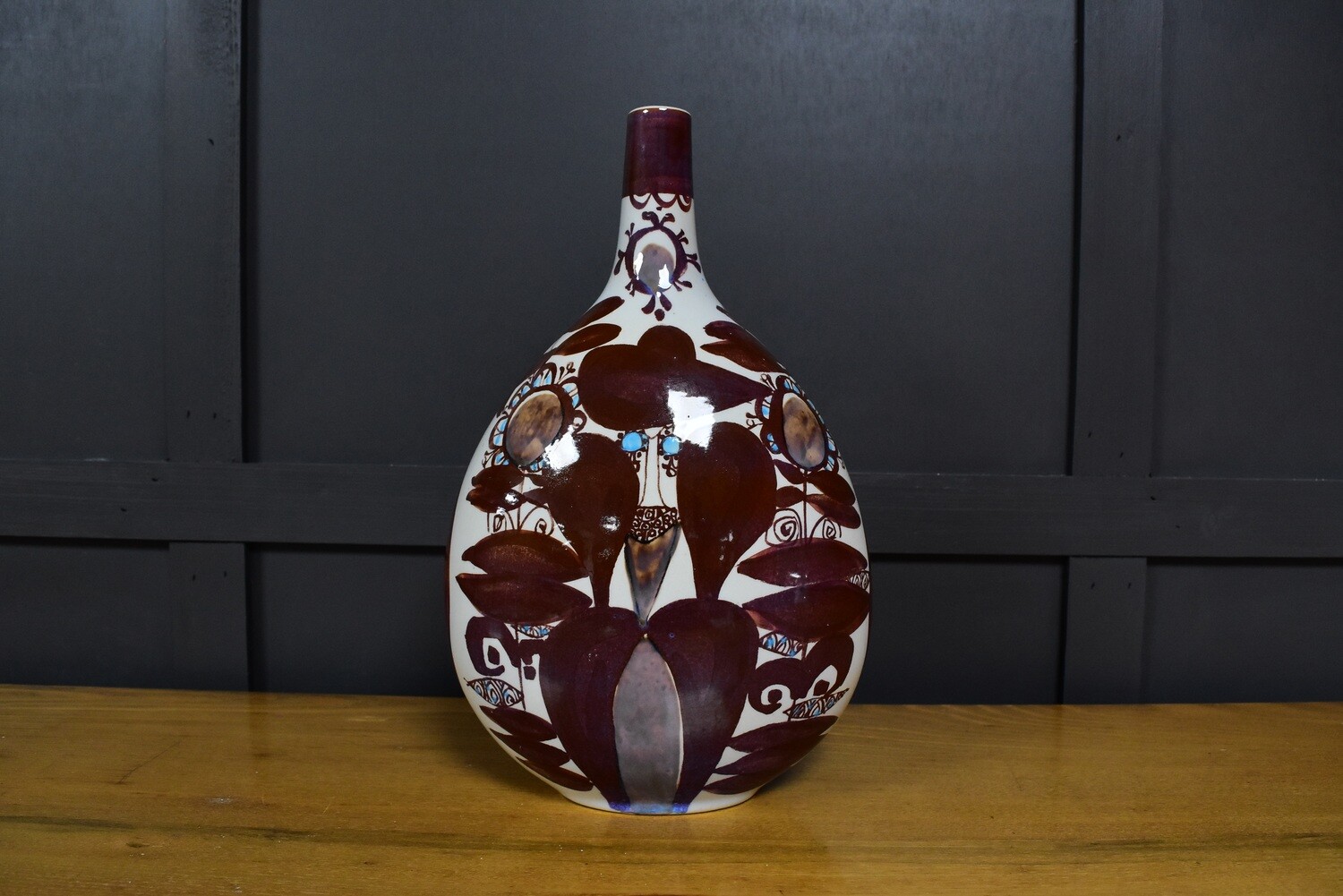 Royal Copenhagen Fajance Lady Vase