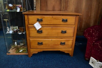 Pine Chest of Drawers with Ornate Handles