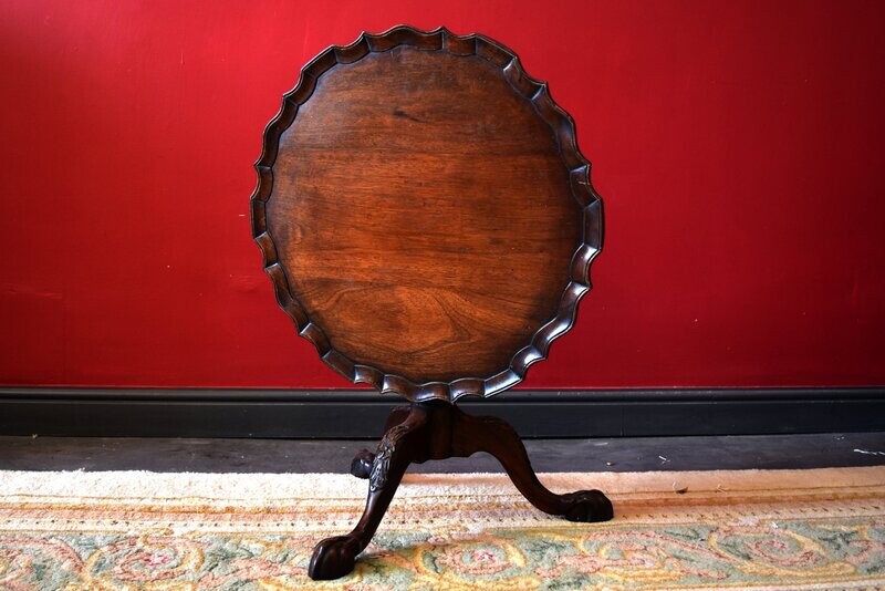 Victorian "Pie Crust" Tilt-Top Table