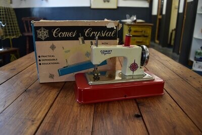 1960s Comet Crystal Sewing Machine