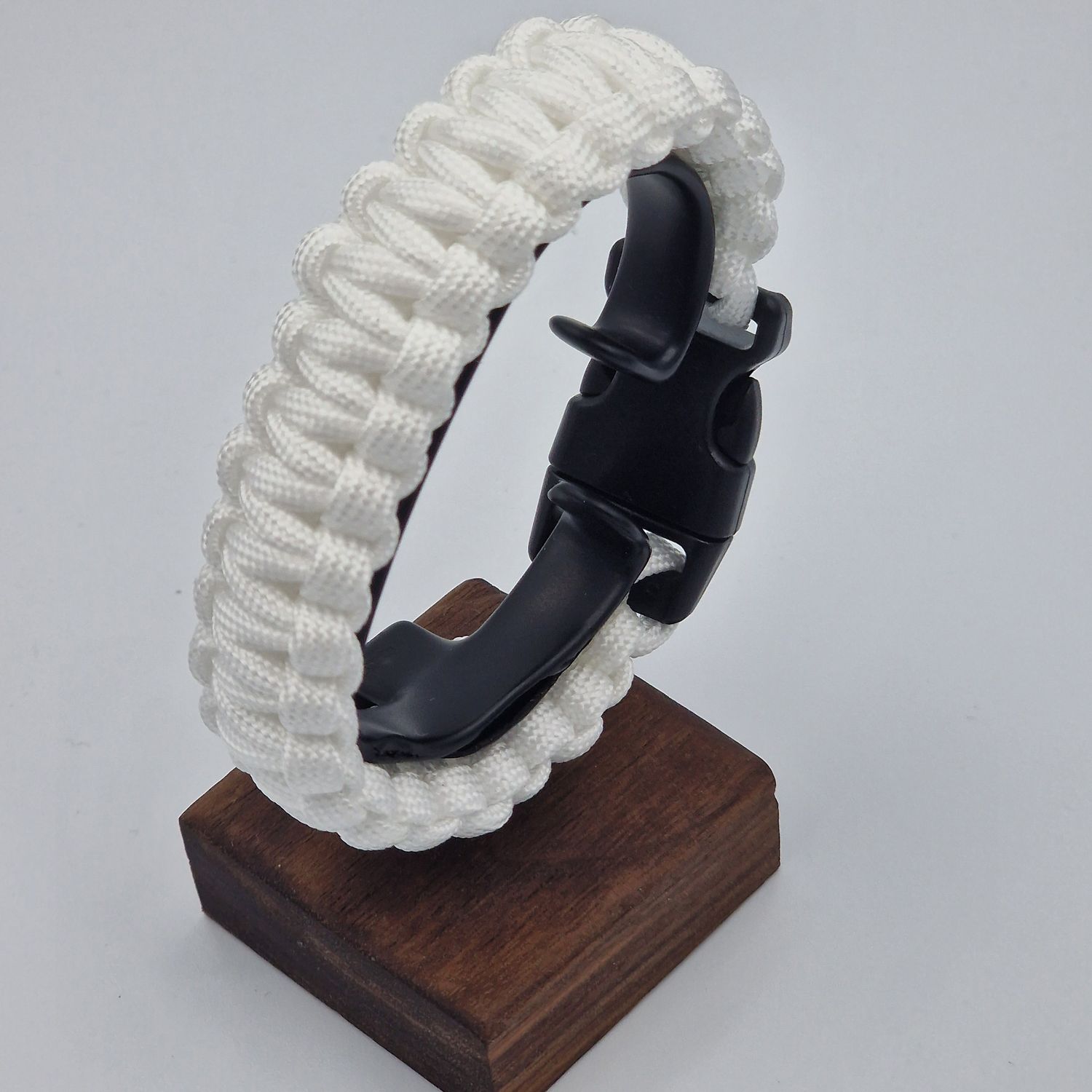 Biała Bransoletka King Cobra Mid
