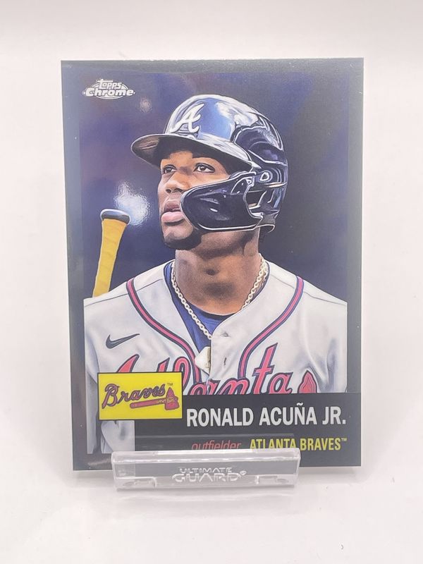 2022 Topps Chrome Platinum #250 Ronald Acuna Jr. Image Variation