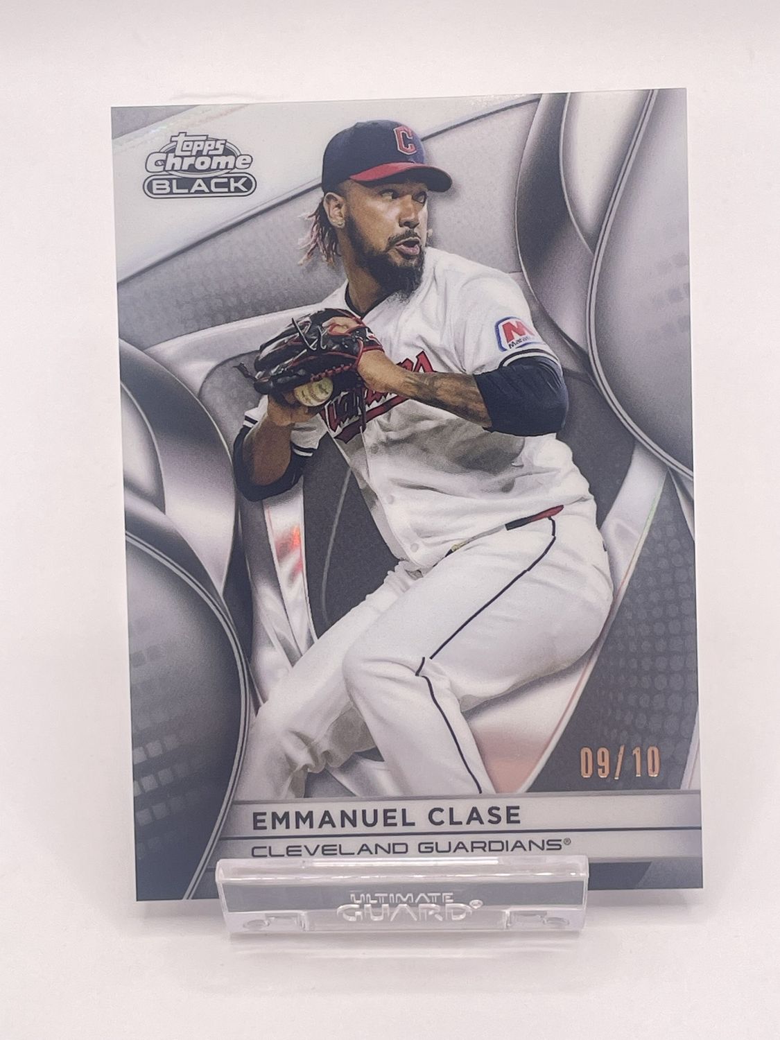 2025 Topps Chrome Black #119 Emmanuel Clase /10 White Refractor