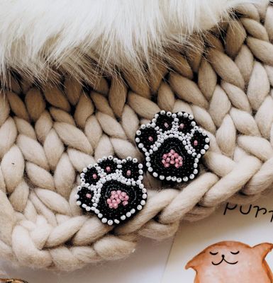 Claws by Abris Art Decoration Brooches (jewelry) with beads. Bead Embroidery Kit