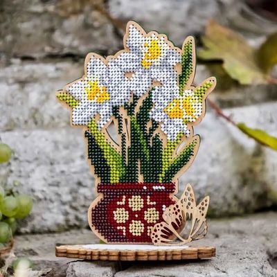 Daffodils in a red pot by Wonderland Crafts Spring Bead embroidery kit on wood Made in Ukraine