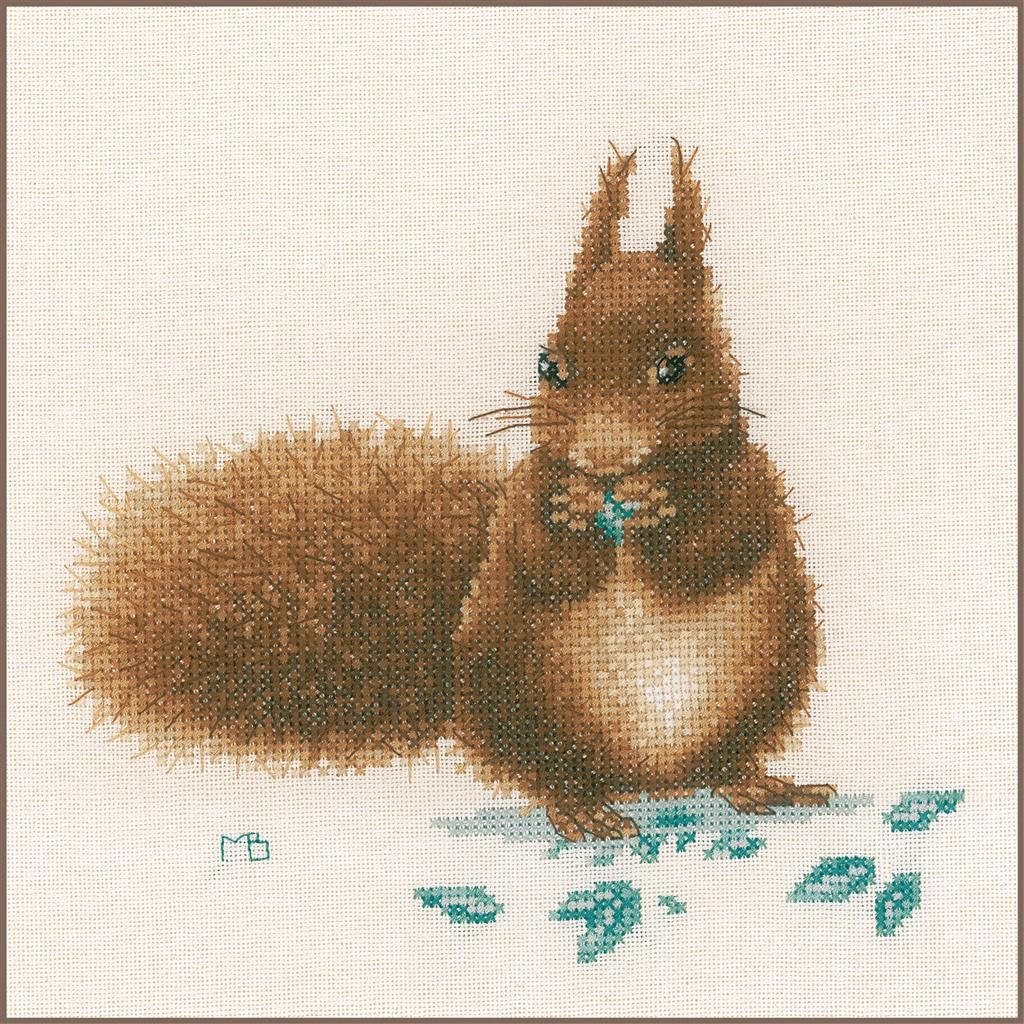 Squirrel by Lanarte Marjolein Bastin Collection Cute counted cross stitch Kit