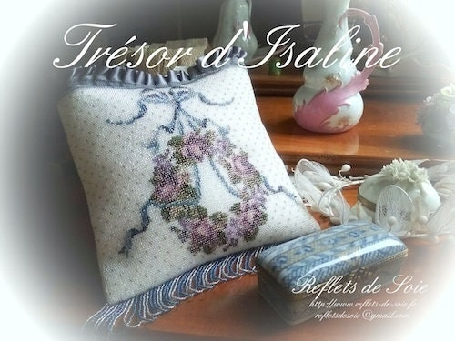 Isaline (Trésor d&#39;Isaline) by Reflets de Soie Beaded mini-kit Release October 2016