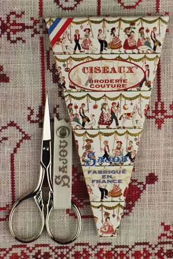 Courcy nickel-plated miniature embroidery scissors by Sajou (France) model is perfect for beginners