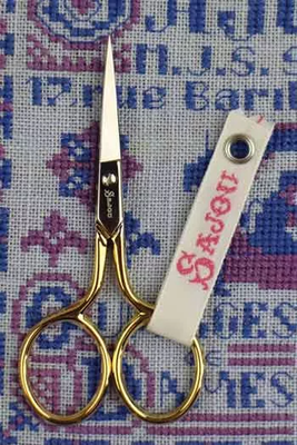 Arcy gilded miniature embroidery scissors by Sajou (France) model is perfect for beginners
