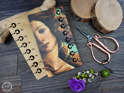 Visage of Venus Floss Organizer by Primitive and Wood (P&amp;W) Designer embroidery accessories