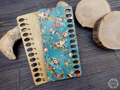 Paradise Garden Floss Organizer by Primitive and Wood (P&amp;W) Designer embroidery accessories