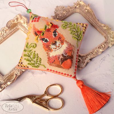 Squirrel Zigugu by Tela Artis Biscornu &amp; Pinkeeps series Cross and decorative stitches embroidery kit