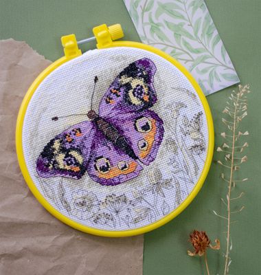Sun&#39;s Kiss by Abris Art Counted Cross Stitch Kit with Decorative Embroidery Frame