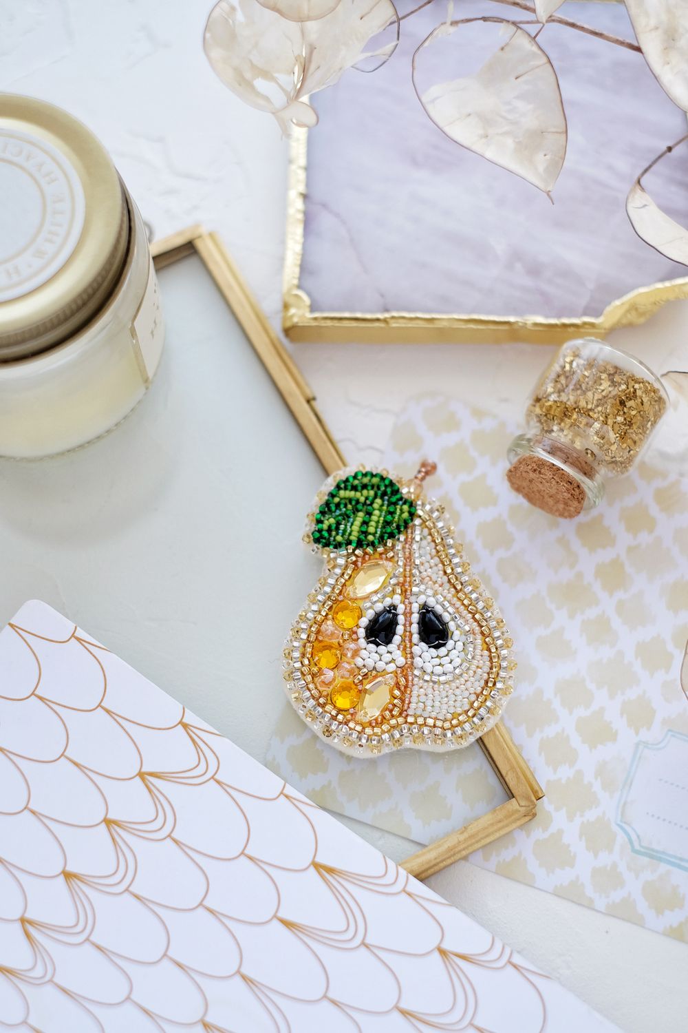 Dyushes Pear by Abris Art Decoration Brooches (jewelry) with beads. Bead Embroidery Kit