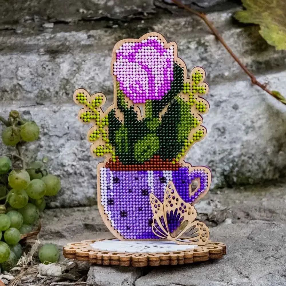 Tulip in a cup by Wonderland Crafts Spring Bead embroidery kit on wood Made in Ukraine
