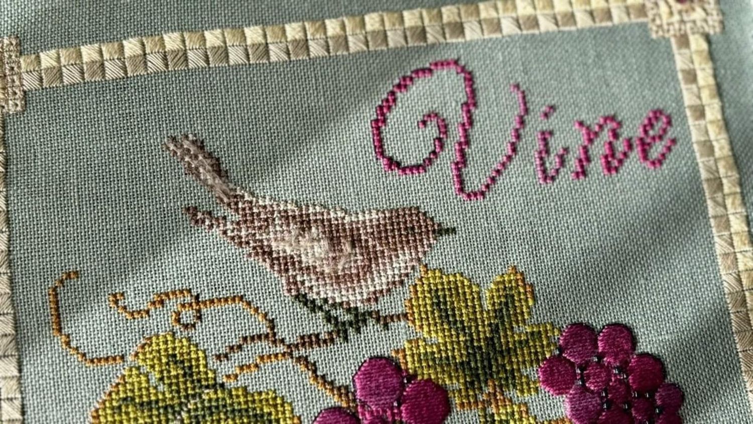 Vine sleuth by MilleFleur 2024 Cross Stitch Pattern + Embellishment Pack