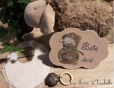 Baby is sleeping (Bébé dort) by Le Lin d&#39; Isabelle Counted cross stitch pattern