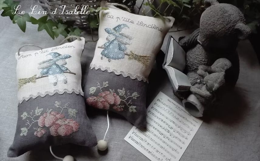 Little wizard, little witch (Petit sorcier, petite sorcière) by Le Lin d&#39; Isabelle Counted cross stitch pattern