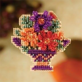 Mum Bouquet by Mill Hill 2007 Autumn Harvest Collection Counted Glass Bead kit with treasures
